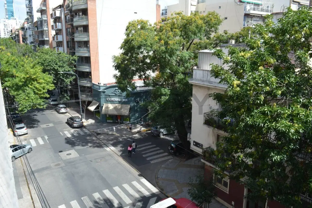 VENTA 2 ambientes 3° piso Frente c/Balcon Piscina BELGRANO 3