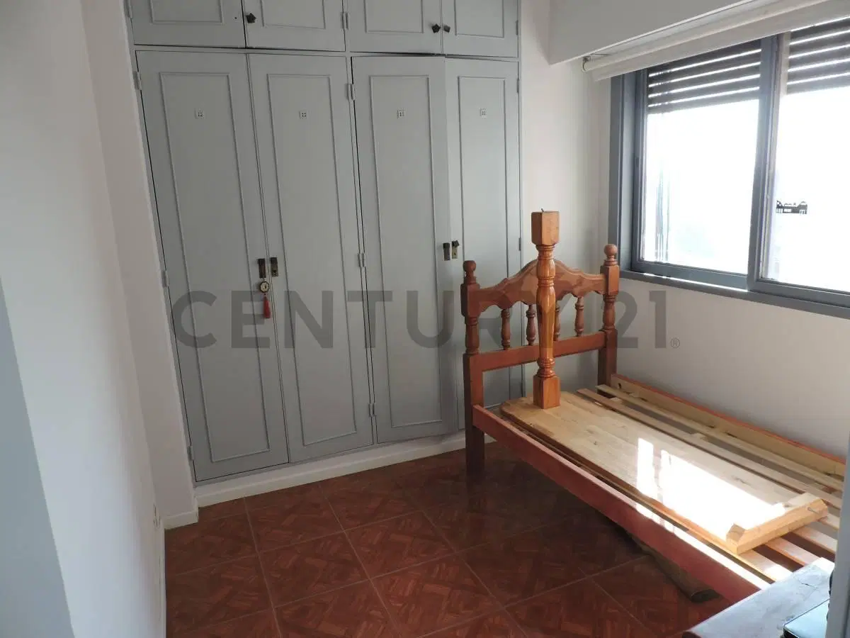 Venta departamento 4 ambientes Avellaneda 2