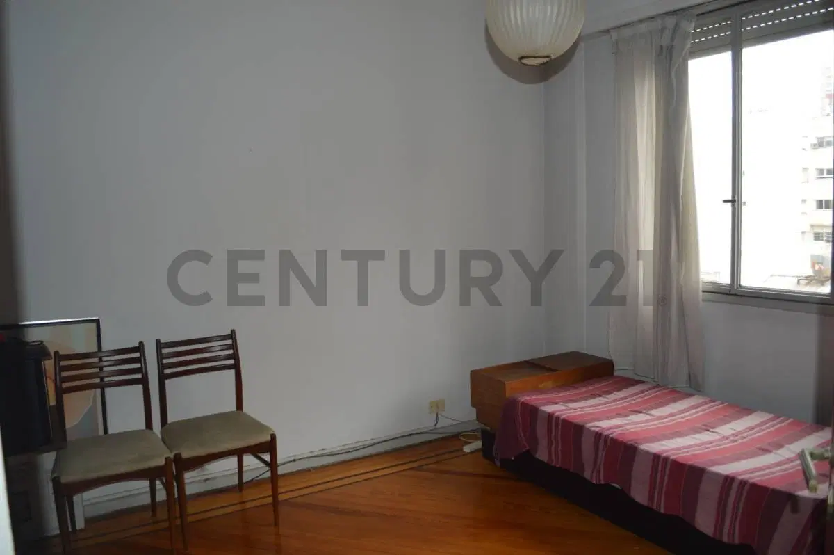 Departamento 3 ambientes con dependencia en Caballito 4