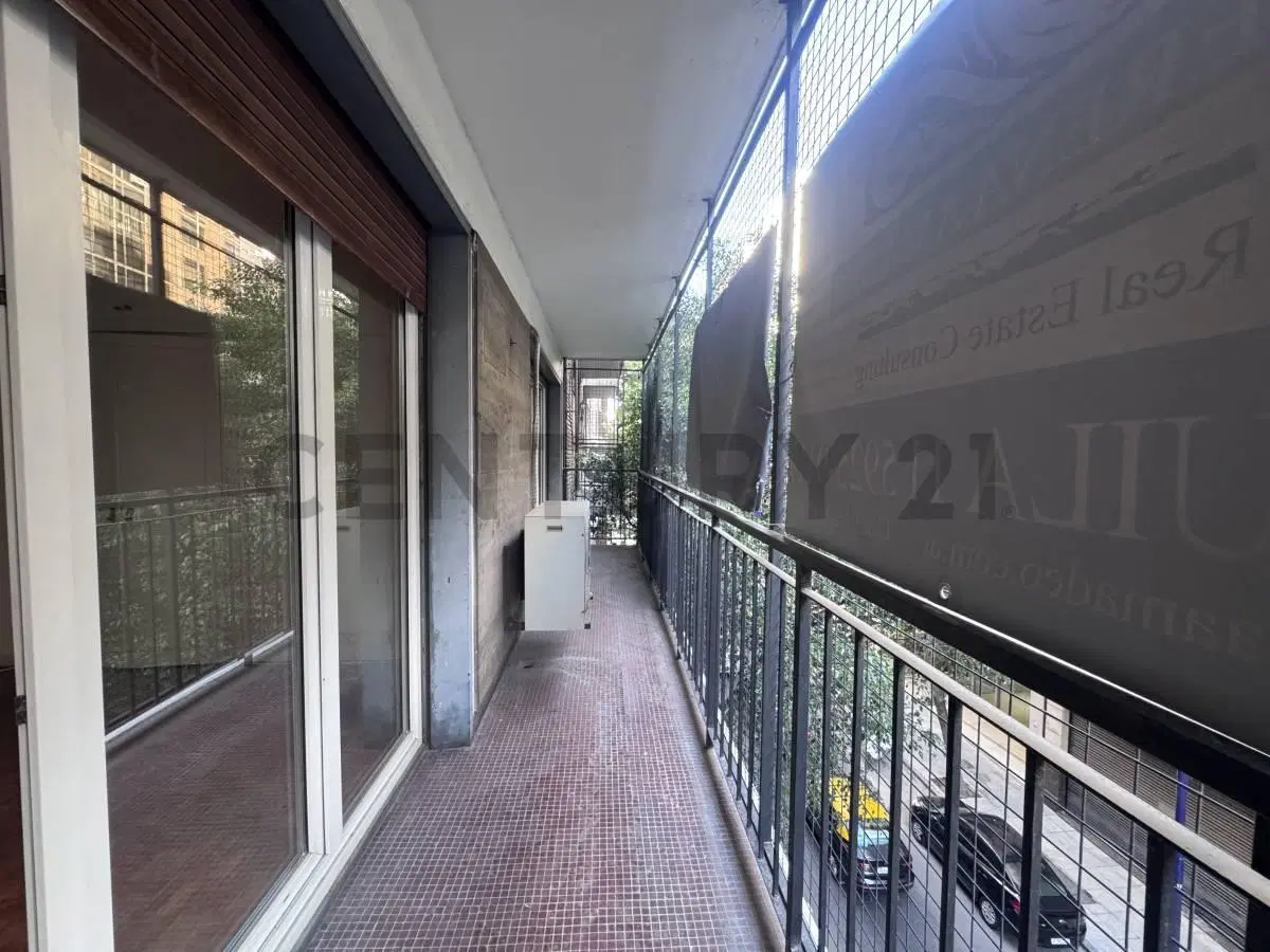 VENTA DEPTO SEMIPISO 4 AMB + COCHERA + BAULERA RECOLETA 3