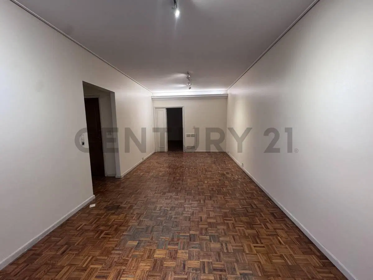 VENTA DEPTO SEMIPISO 4 AMB + COCHERA + BAULERA RECOLETA 4