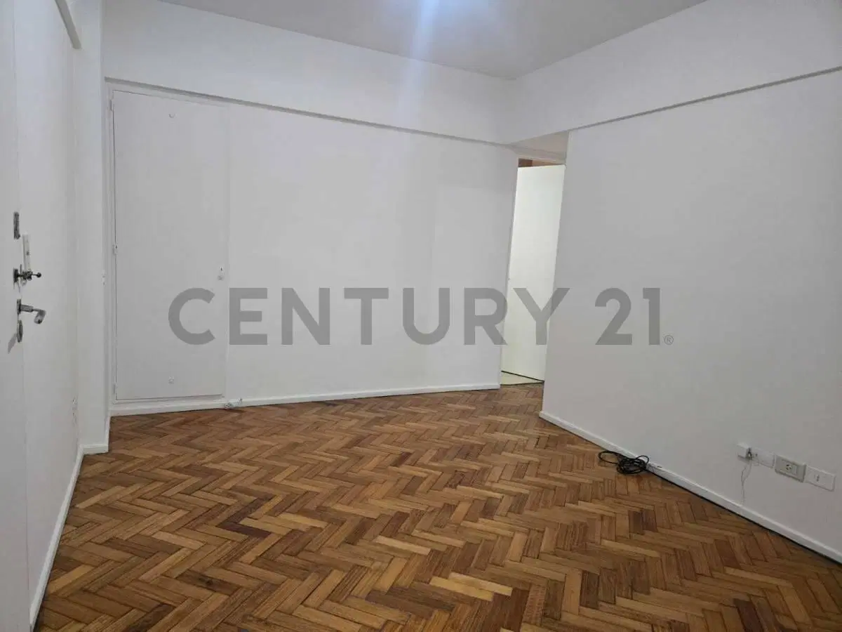 Venta Departamento Dos Ambientes en Palermo! 2