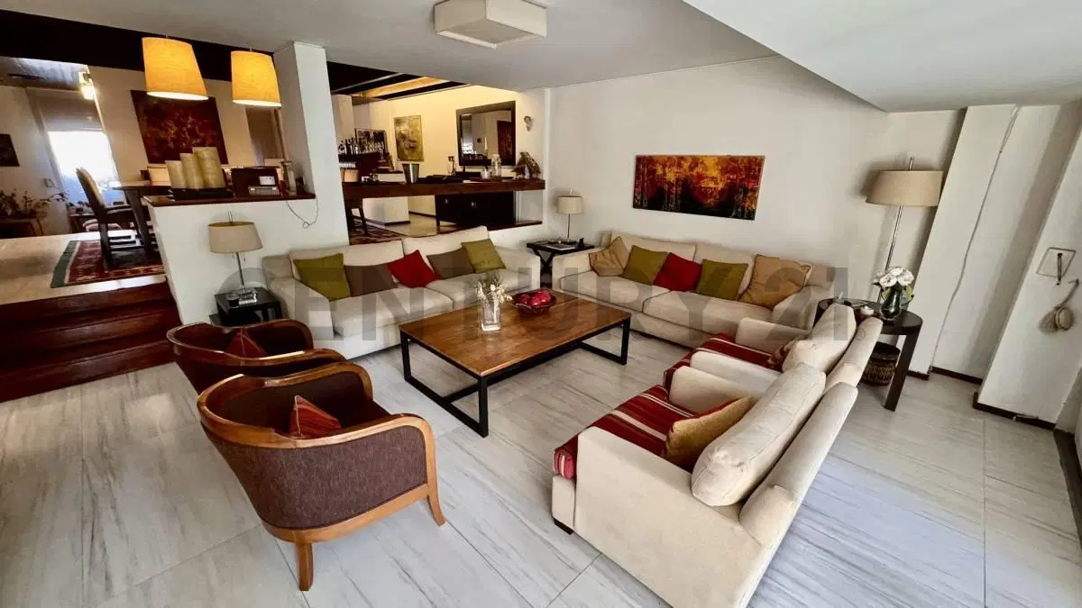 VENTA CASA 6 AMBIENTES, HURLINGHAM 8