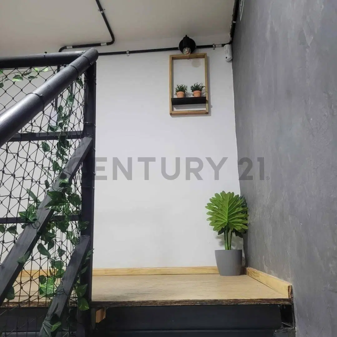 PH reciclado a nuevo en La Paternal – ¡Ideal vivienda u oficina! 8