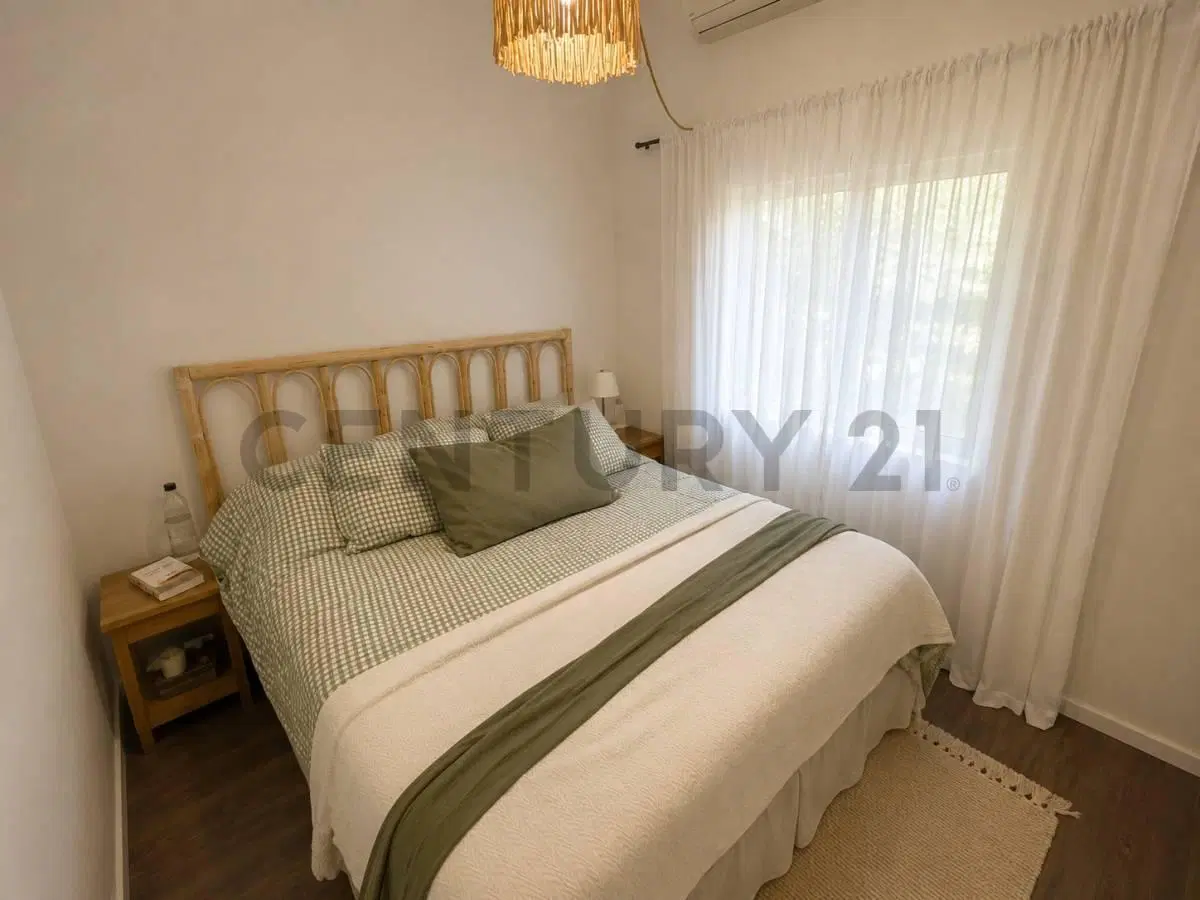 VENTA PH 3 AMBIENTES -SIN EXPENSAS-PATIO-QUINCHO Y DOS TERRAZAS-CASTELAR NORTE 3