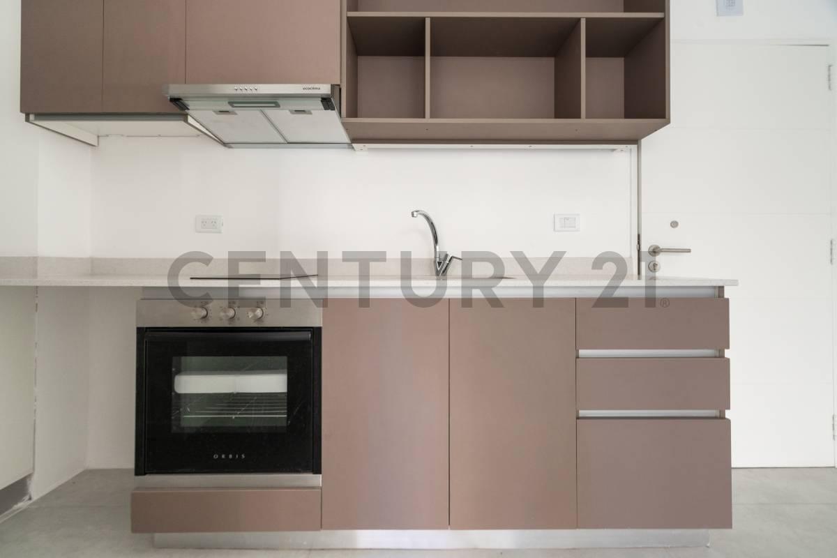 Foto de VENTA NUÑEZ DEPARTAMENTO DIVISIBLE PB CON JARDIN 90 m2. BAULERA Y AMENITIES., imagen 2