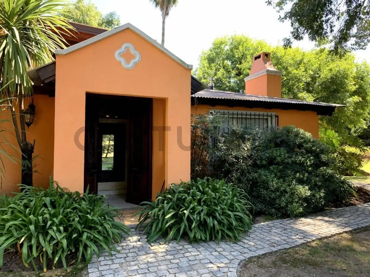 QUINTA EN VENTA: DOS CASAS SOBRE 2.5 HECTAREAS  EN PILAR - FINANCIACION PRIVADA 3