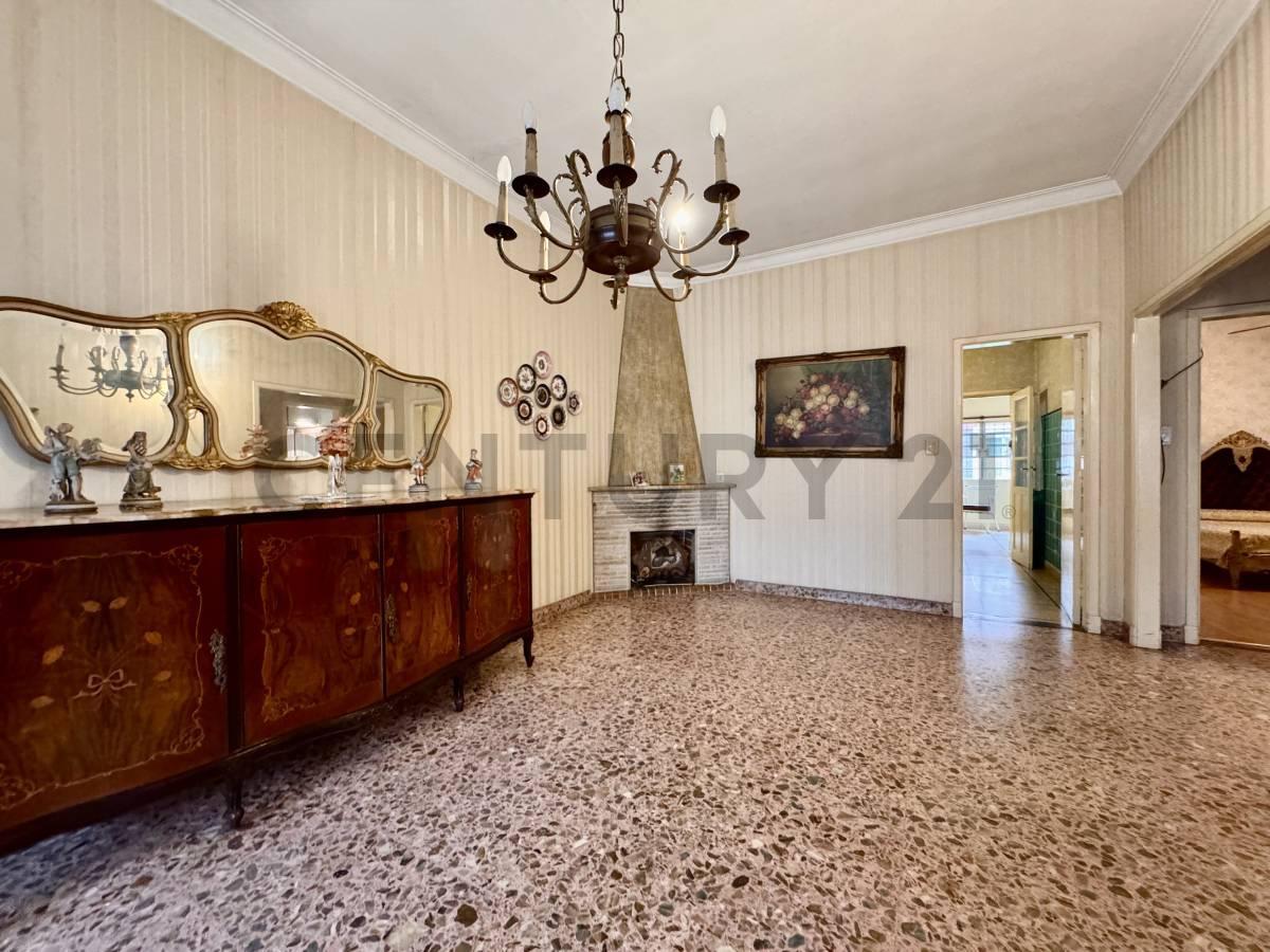 Foto de VENTA CASA, 3 AMBIENTES, CARAPACHAY, imagen 1