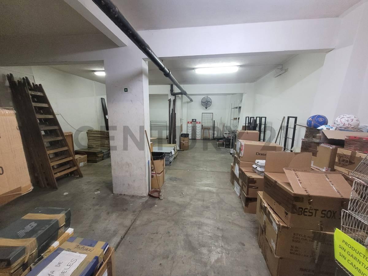 Foto de Local Comercial en Once con Subsuelo/depóstio a metros de Av.Corrientes, imagen 5