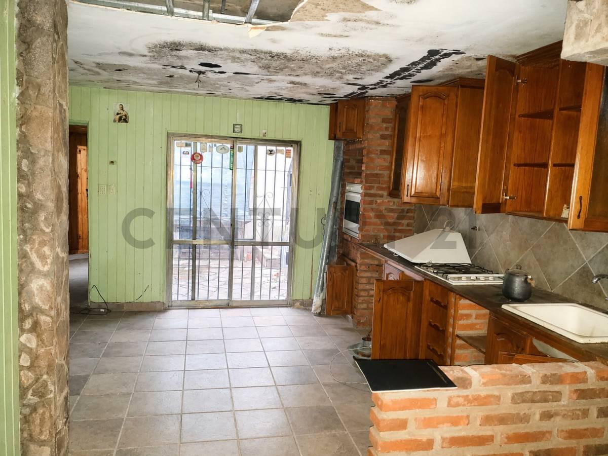 Foto de Casa 4 Ambientes sobre lote con gran potencial de desarrollo, imagen 1
