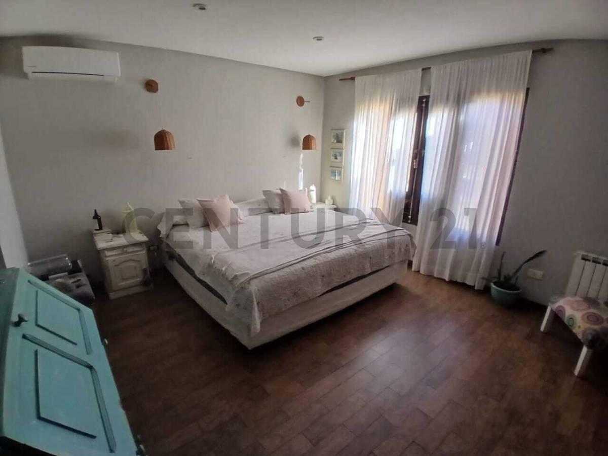 Foto de Casa Quinta en Venta 5 ambientes – Barrio Parque Gorriti-Francisco, imagen 1