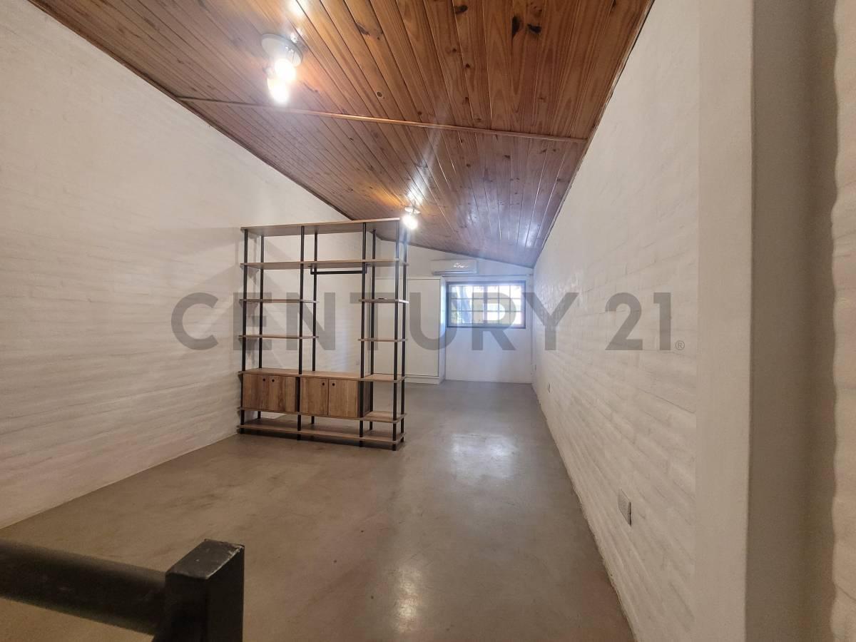 Foto de Alquiler Departamento 2 Ambientes en Dúplex al Frente con Balcón, imagen 5