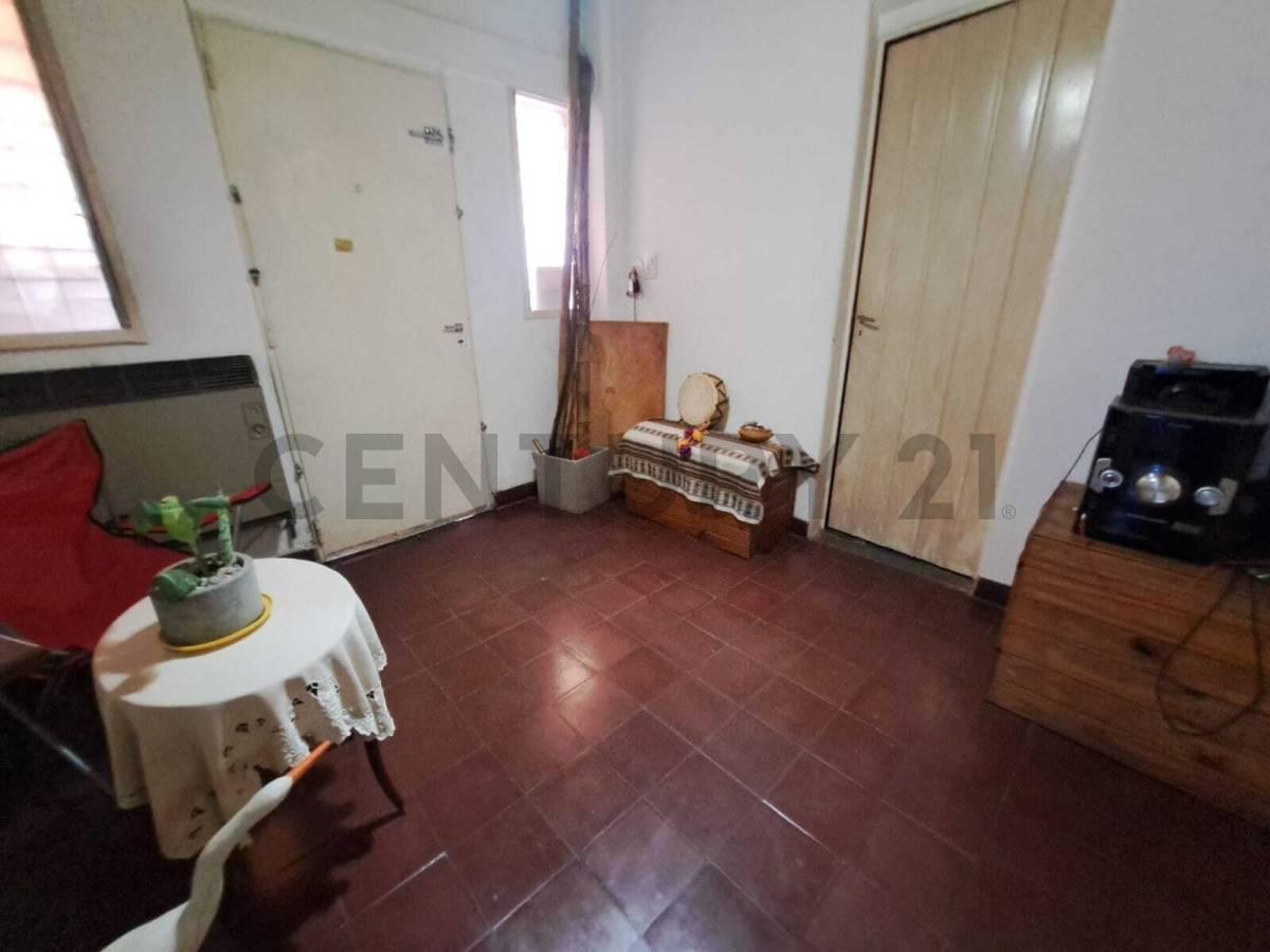 Foto de CASA EN MORENO NORTE | 3/4 AMBIENTES | COCHERA 2 AUTOS | LOTE 350, imagen 5