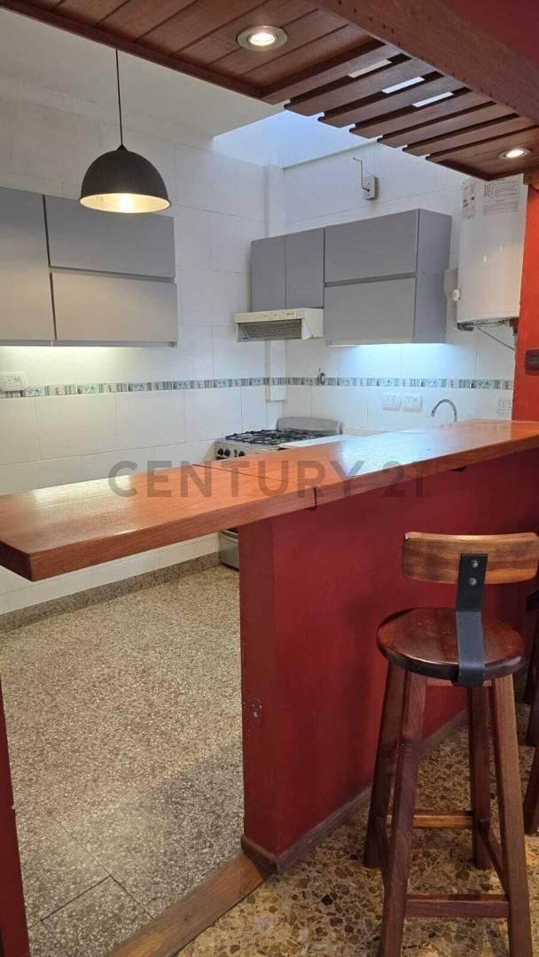 Foto de AMPLIO DEPARTAMENTO DOS AMBIENTES CABALLITO EXCELENTE UBICACION. PISO, imagen 5