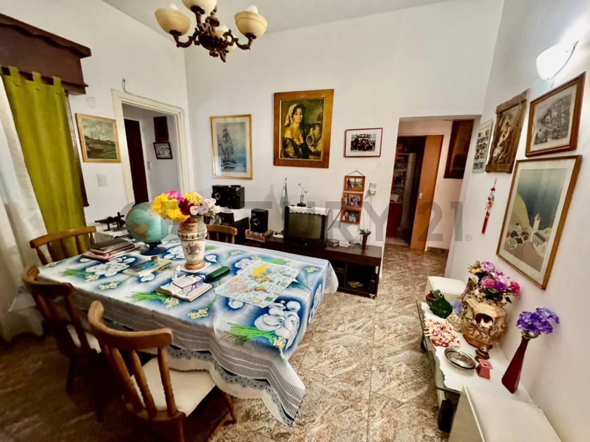 Foto de PH 3 amb refaccionado en venta en Villa Maipú, imagen 5