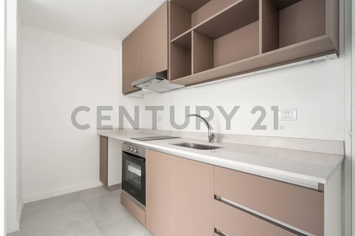 Foto de Venta Belgrano Departamento Divisible PB con jardín 90m2. Baulera, imagen 5