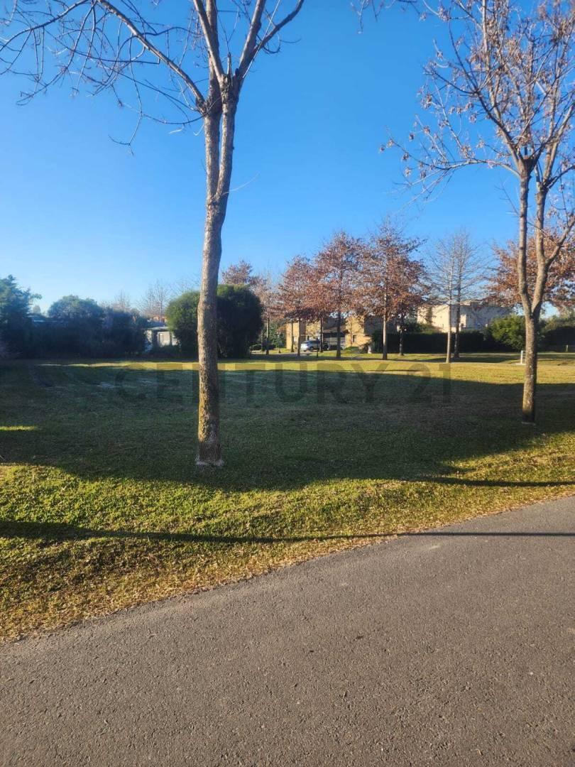 Foto de LOTE EN VENTA –BARRIO CERRADO LA CESARINA (General Rodríguez) – 900 m², imagen 5