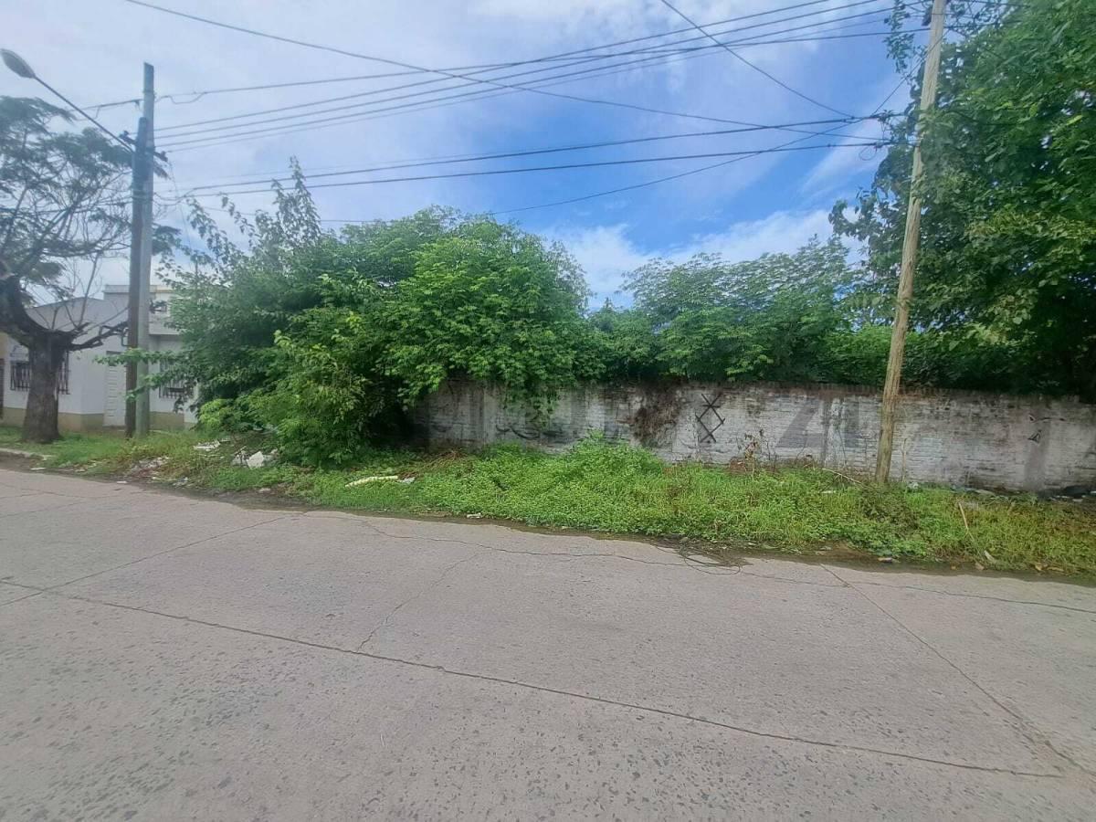 Foto de EXCELENTE LOTE EN VENTA EN MORENO CENTRO ZONA SUR-ZONIFICACION R2, imagen 4