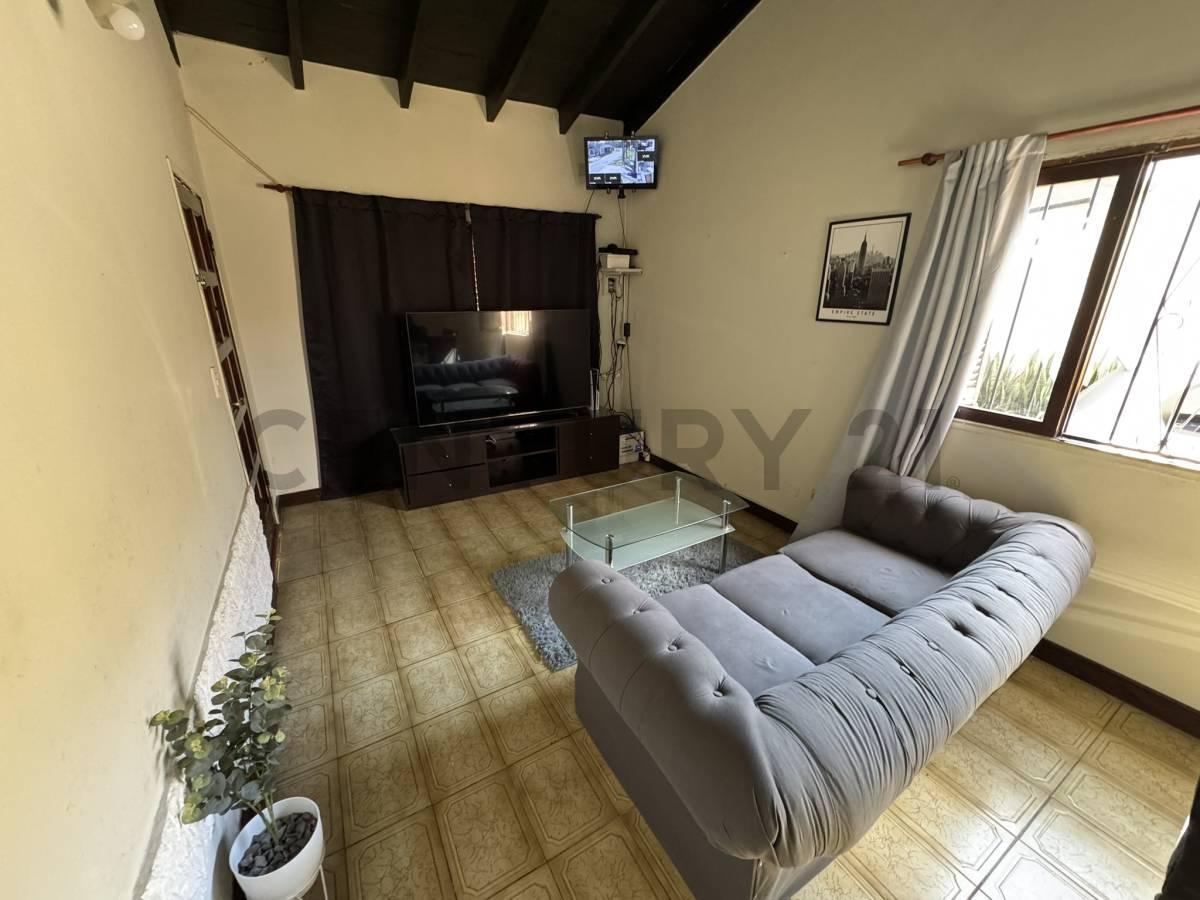 Foto de VENTA HERMOSA CASA EN MORENO-3 AMBIENTES –, imagen 4