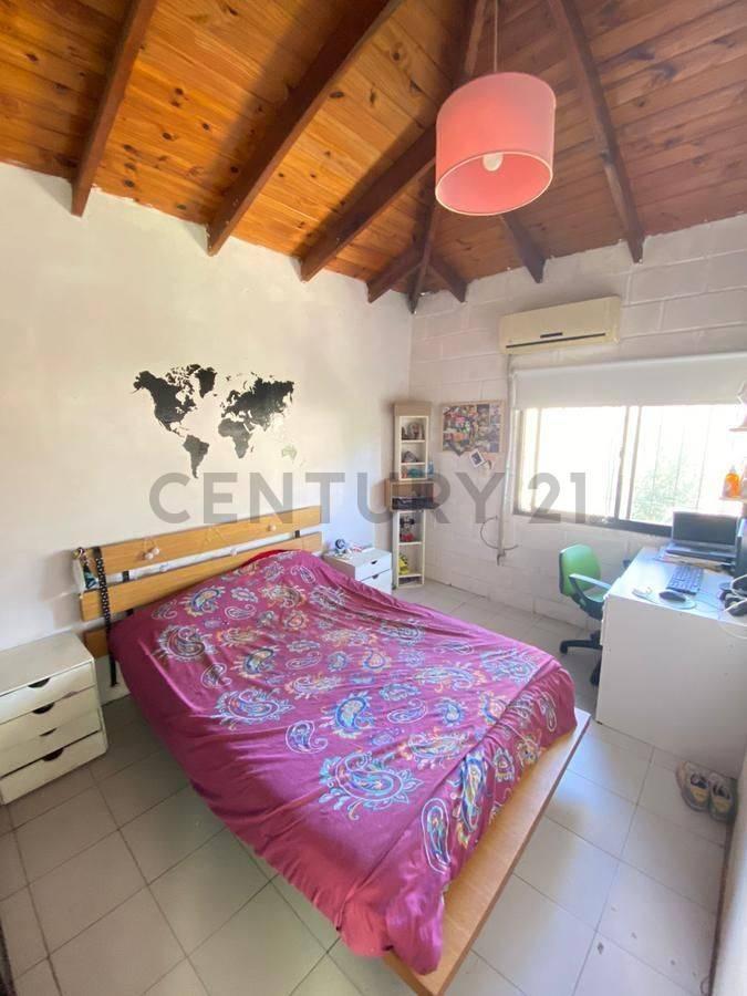 Foto de Casa en venta en Villa Udaondo. BAJO DE PRECIO, imagen 2