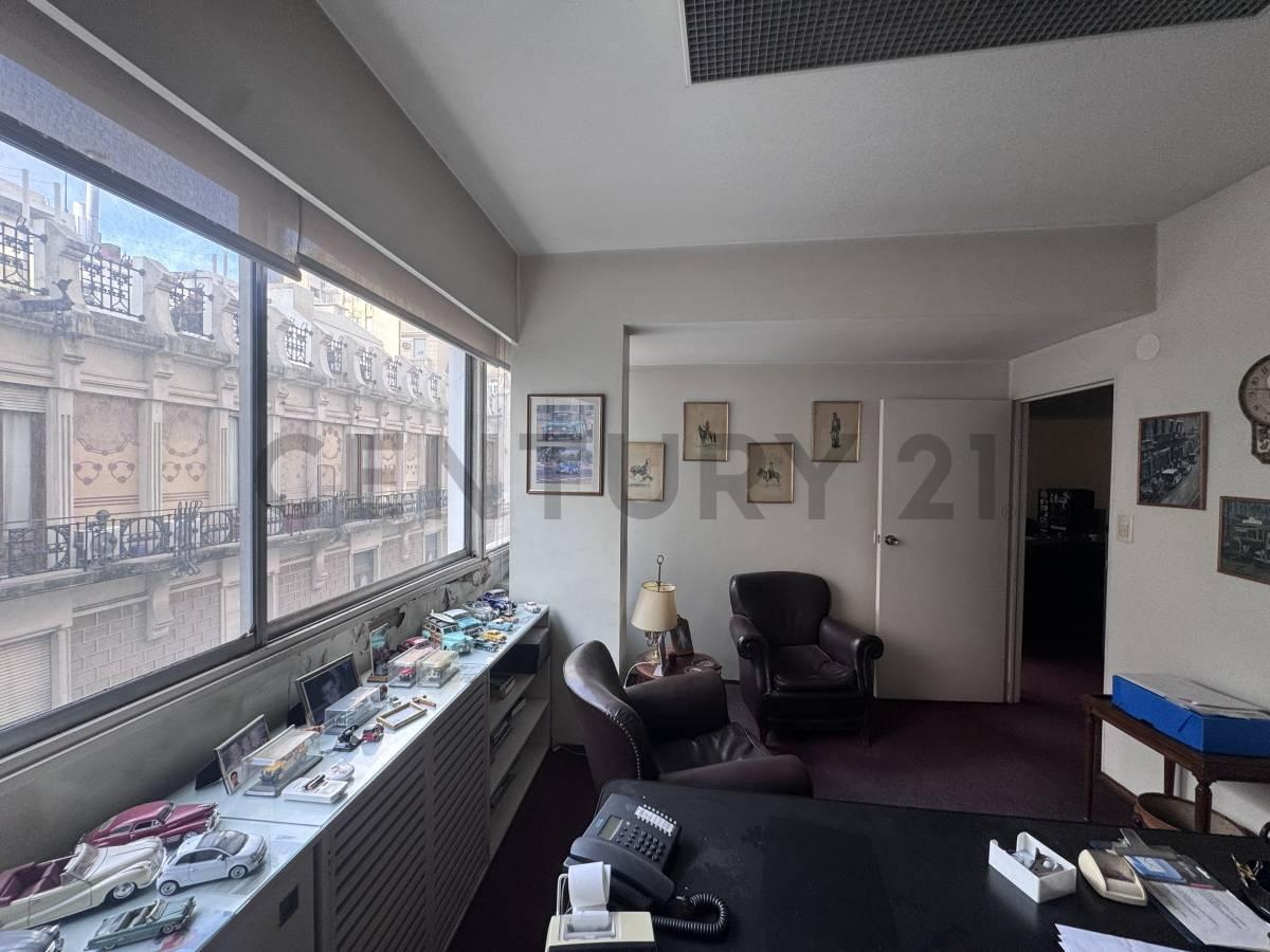 Foto de VENTA OFICINA 4AMB, imagen 3