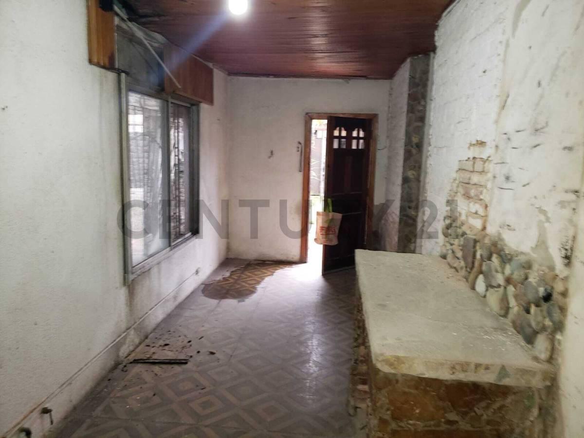 Foto de Casa 4 Ambientes sobre lote con gran potencial de desarrollo, imagen 2