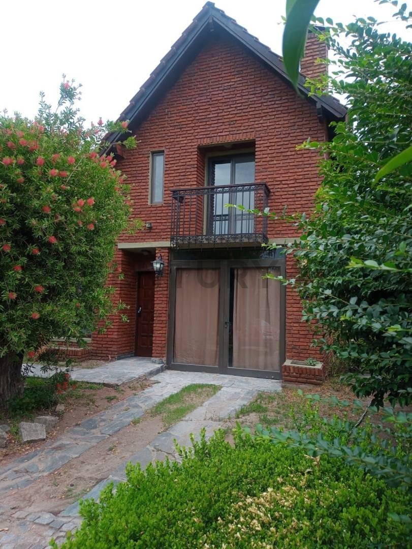 Foto de CASA CON PILETA EN LAS BRISAS, imagen 1