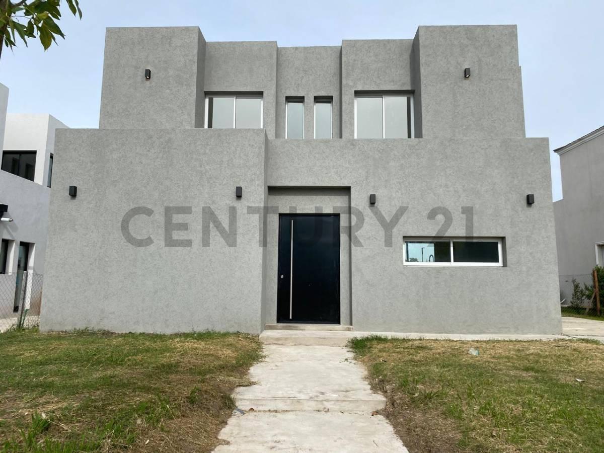 Foto de CASA MINIMALISTA EN SANTA LUCIA, imagen 1