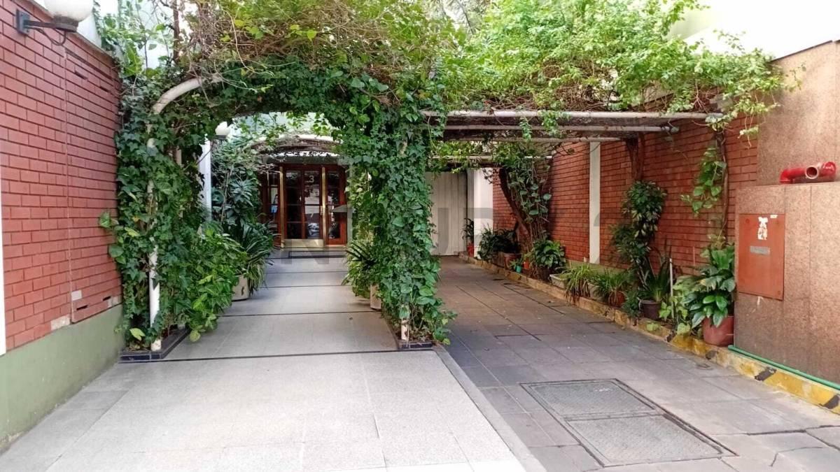 Foto de ¡Luminoso Monoambiente en lo Mejor de Caballito! Ideal Inversión o, imagen 2