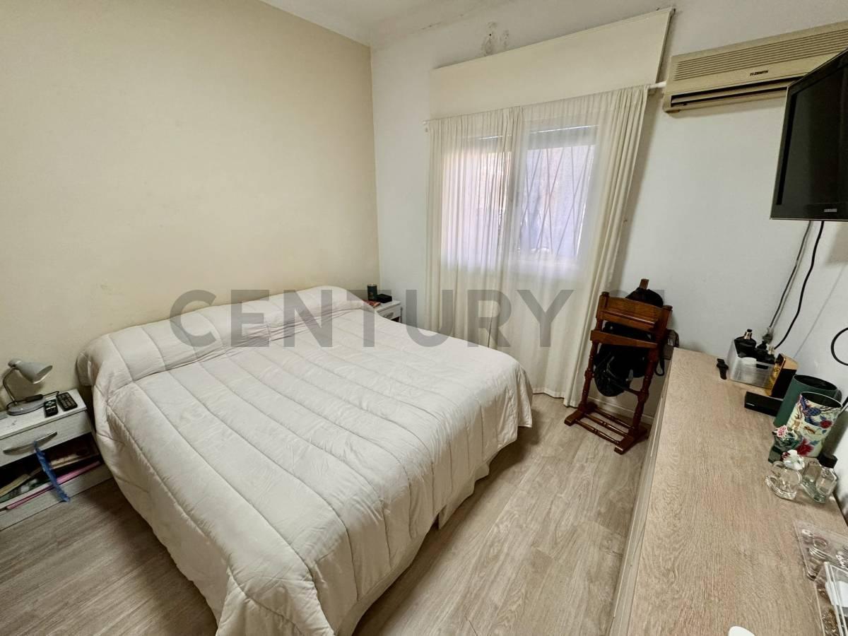 Foto de VENTA CASA 4 AMBIENTES, OLIVOS, VICENTE LOPEZ, imagen 1