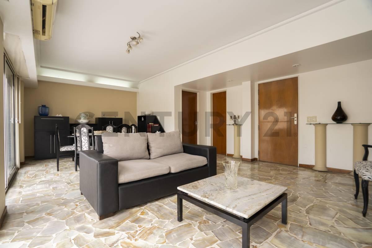 Foto de Venta departamento piso 5 ambientes con terraza Caballito, imagen 3
