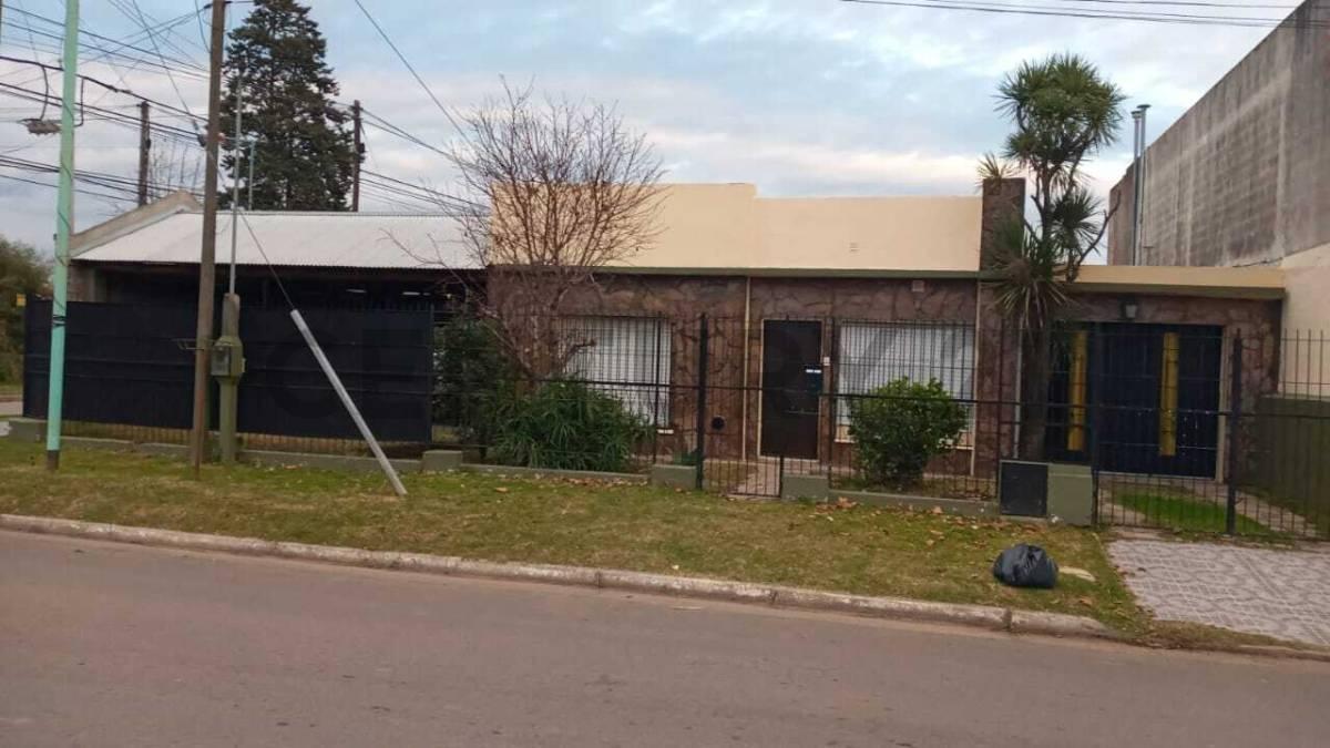 Foto de VENTA EN BLOCK 3 DEPTOS Y ESPACIO LIBRE, imagen 2