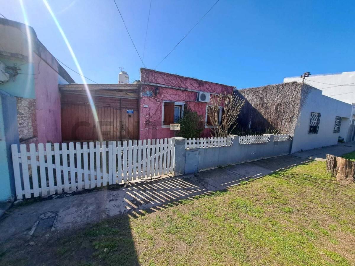 Foto de CASA EN MORENO NORTE | 3/4 AMBIENTES | COCHERA 2 AUTOS | LOTE 350, imagen 2