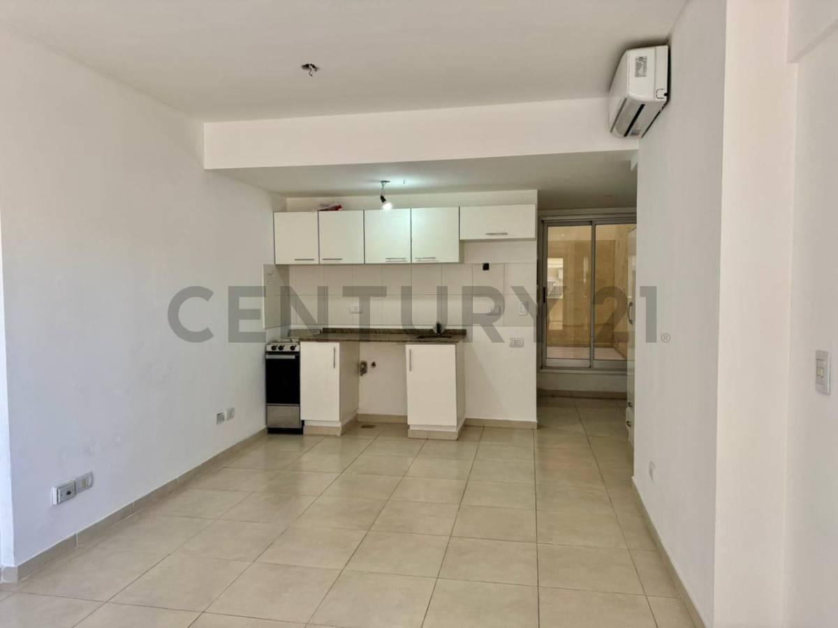 Foto de Impecable Monoamb-Balcón y Patio-Villa Urquiza, imagen 3