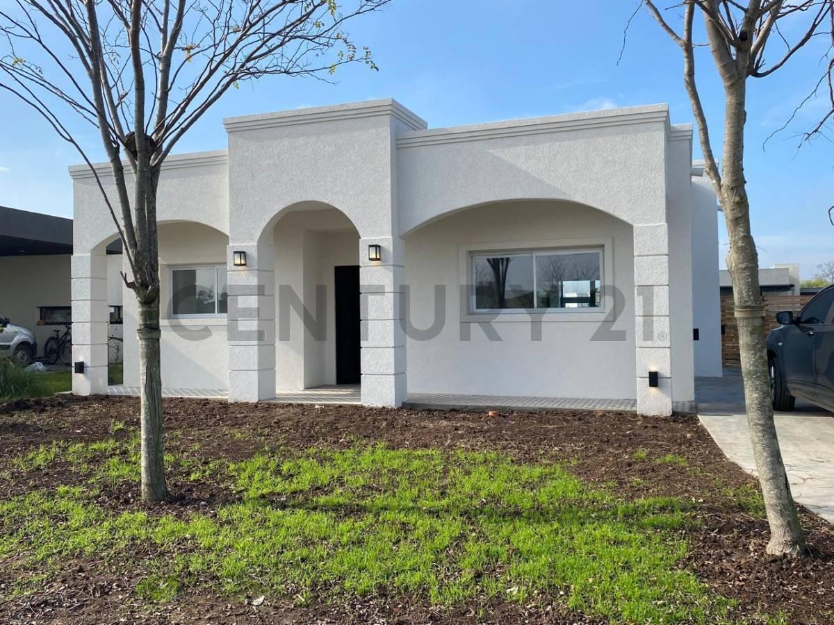Foto de CASA EN UNA PLANTA DE ESTILO, imagen 1