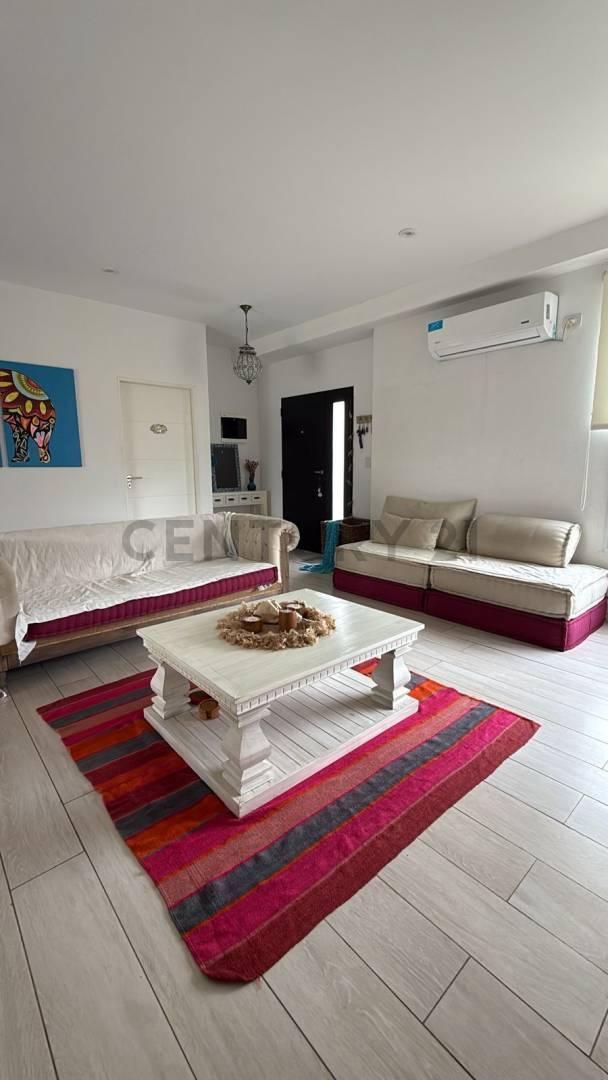 Foto de CASA CON PILETA CLIMATIZADA Y PARQUIZADA, imagen 5