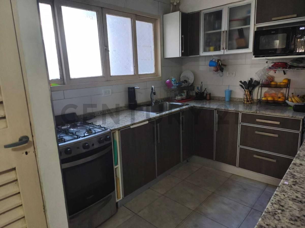 Foto de VENTA SAN CRISTOBAL DEPARTAMENTO 4 AMBIENTES REMODELADO, imagen 4