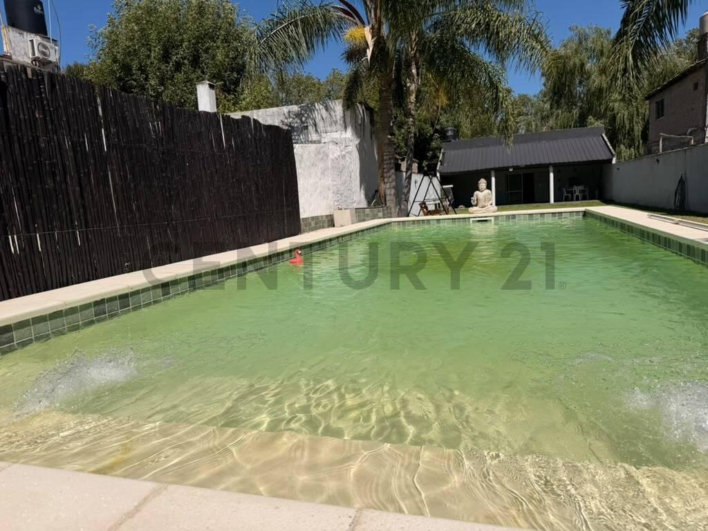 Foto de QUINTA CON CASA PILETA Y QUINCHO PARQUIZADA, imagen 1