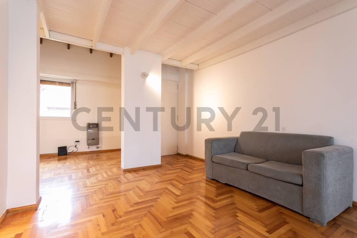 Foto de VENTA DUPLEX 2/3 amb Renov c/Coch+Baul SAN ISIDRO, imagen 3