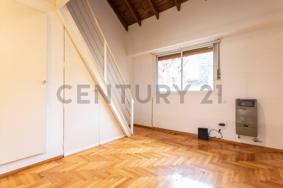 Foto de VENTA DUPLEX 2/3 amb Renov c/Coch+Baul SAN ISIDRO, imagen 5