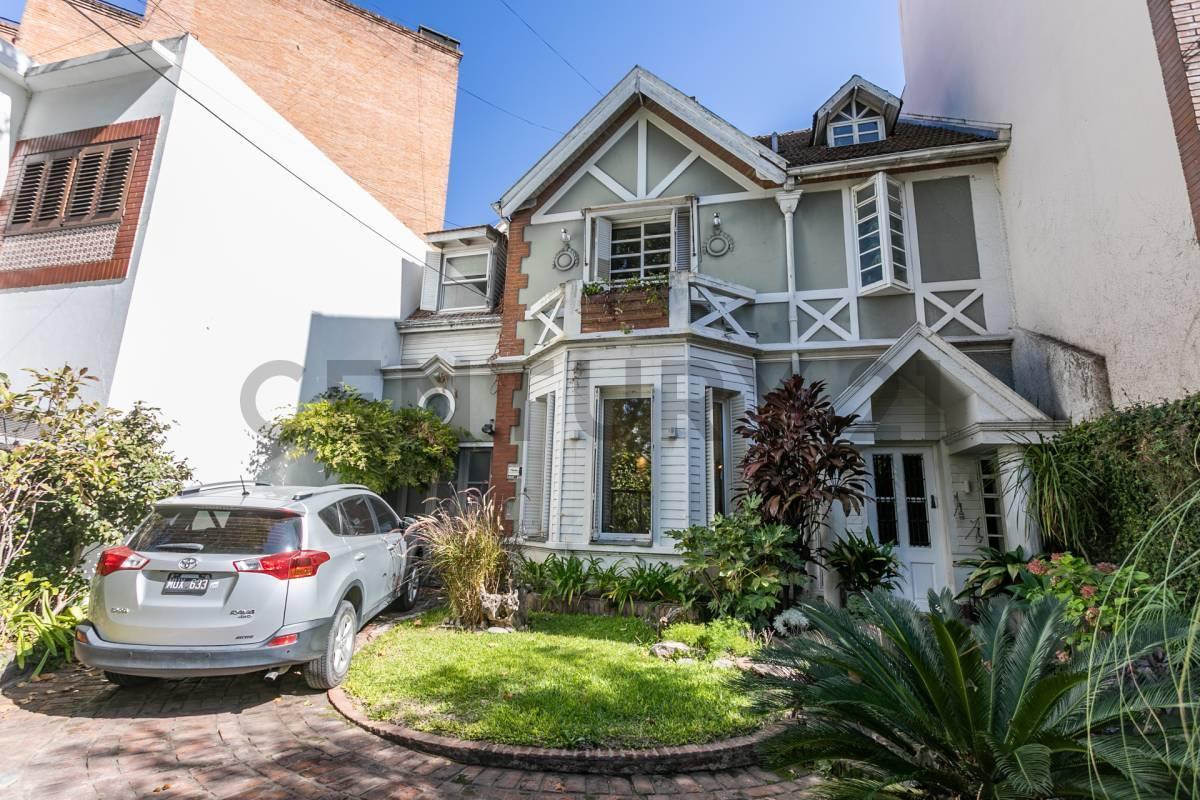 Foto de VENTA CASA Chalet 6 AMB PISCINA 358M2 DEVOTO, imagen 4