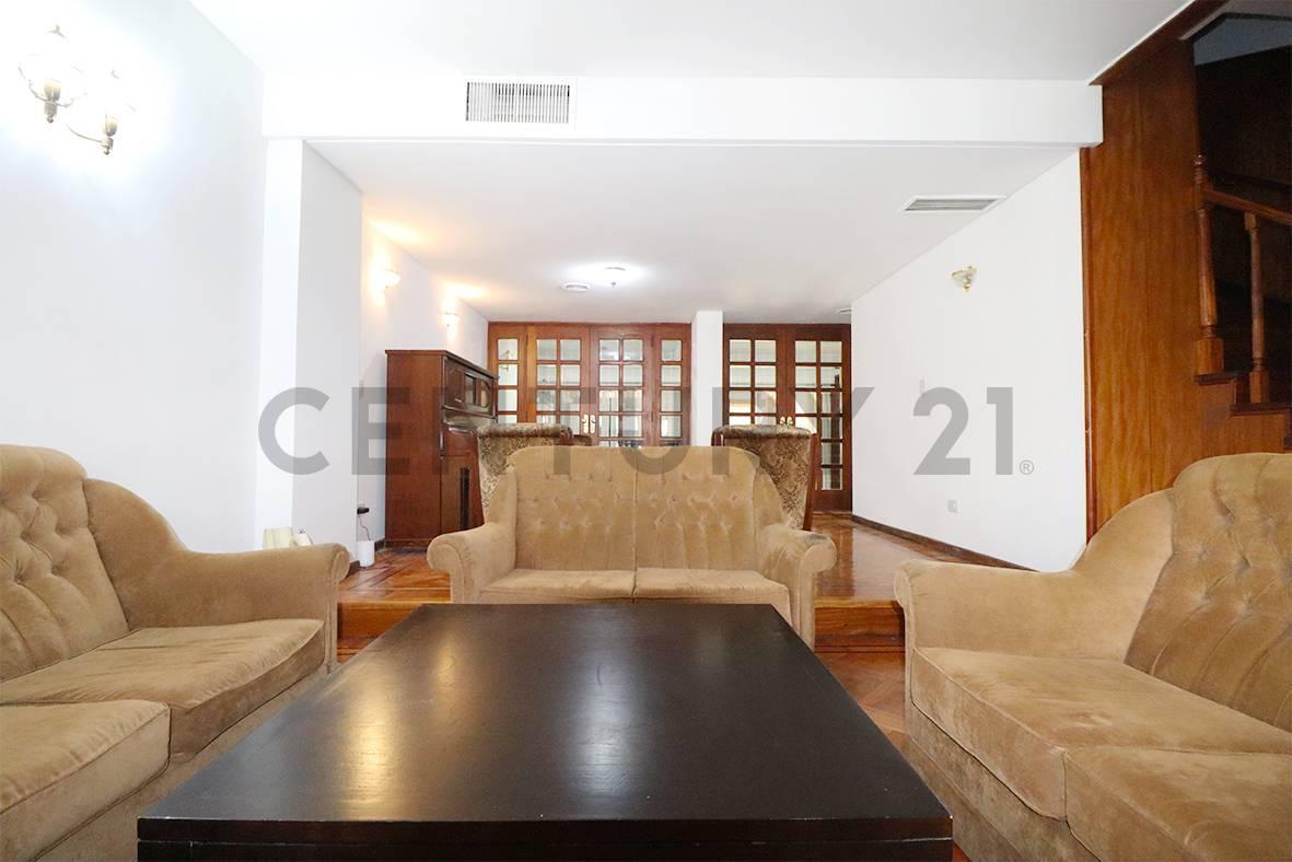 Foto de Venta casa 4 ambientes con pileta, Munro, Vte. Lopez, imagen 4