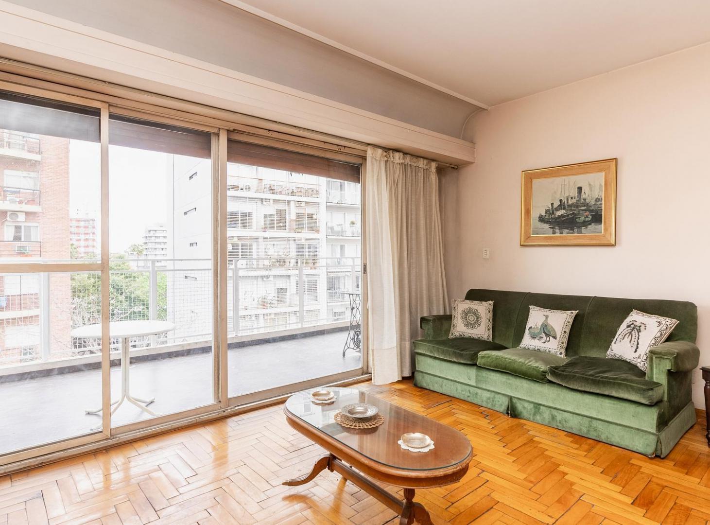 Venta Semipiso 3 ambientes Belgrano- Cochera