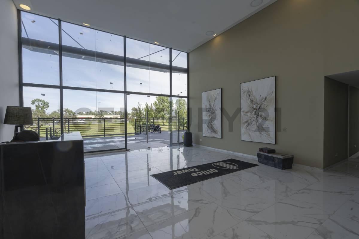 Foto de VENTA OFICINA A ESTRENAR EDIFICIO OFFICE TOWER, imagen 2