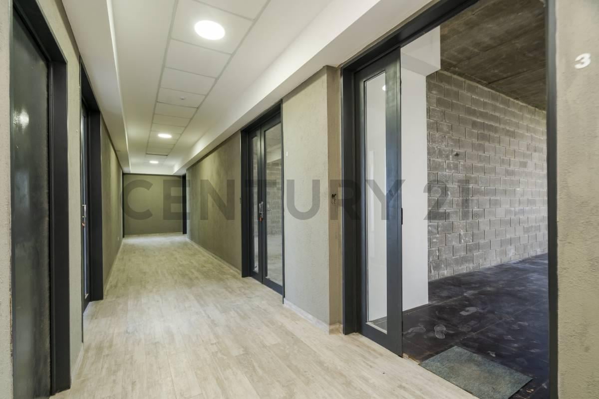 Foto de VENTA OFICINA A ESTRENAR EDIFICIO OFFICE TOWER, imagen 3