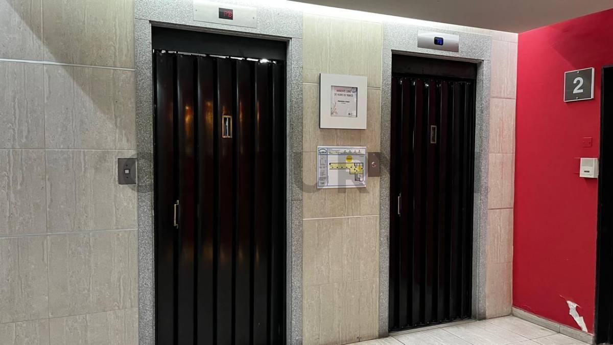 Foto de VENTA OFICINA EN BARRIO MONSERRAT MUY CERCA DE AVENIDA 9 DE JULIO, imagen 2