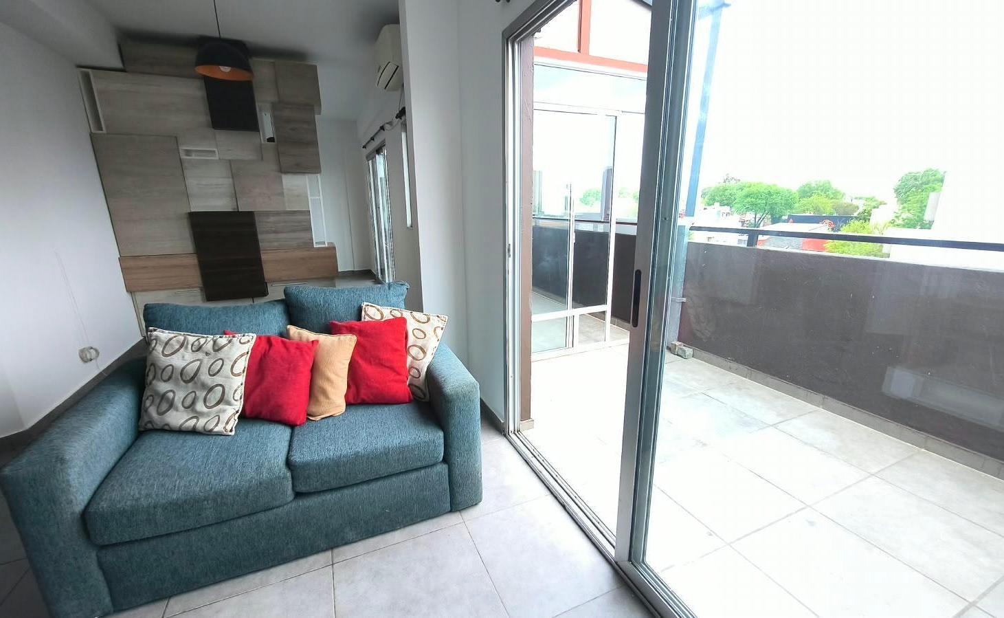 Departamento 1 Ambiente Dividido c/Balcon y Terraza VILLA URQUIZA