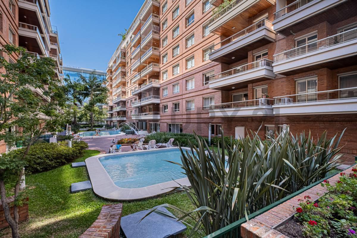 Foto de Venta 3 ambientes con cochera Puerto Madero, imagen 1