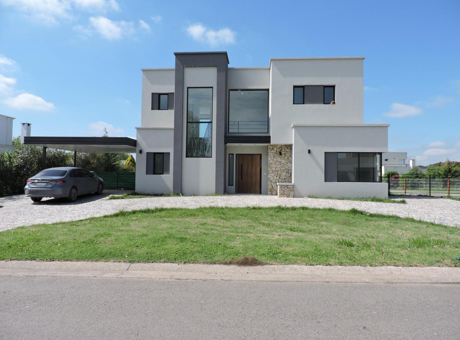 Casa venta en Haras Santa Maria Escobar