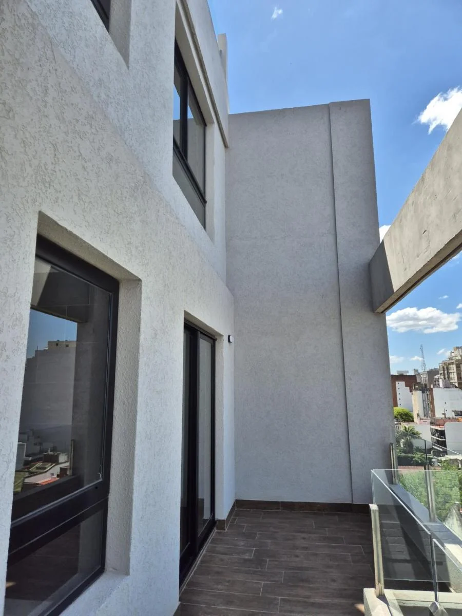 Semipiso de 3 Amb con Balcón Terraza y Parrilla a Estrenar 5